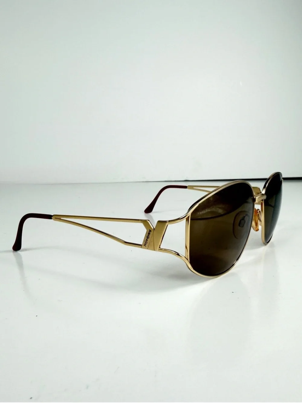 VTG Yves Saint Laurent 6029 Sunglasses Gold Open Frame YSL Deadstock Full Set
